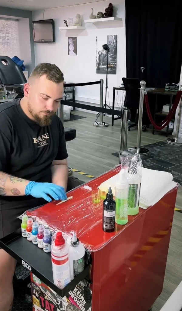 narosaki artists calvin